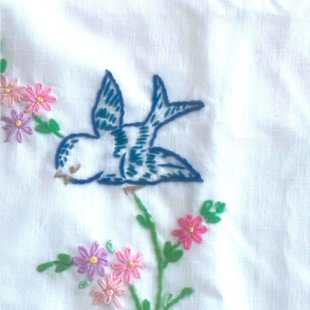 Vintage Pillowcase Set (2 pc) White With Embroidered Birds | Floral | Hand Made - Picture 3 of 8